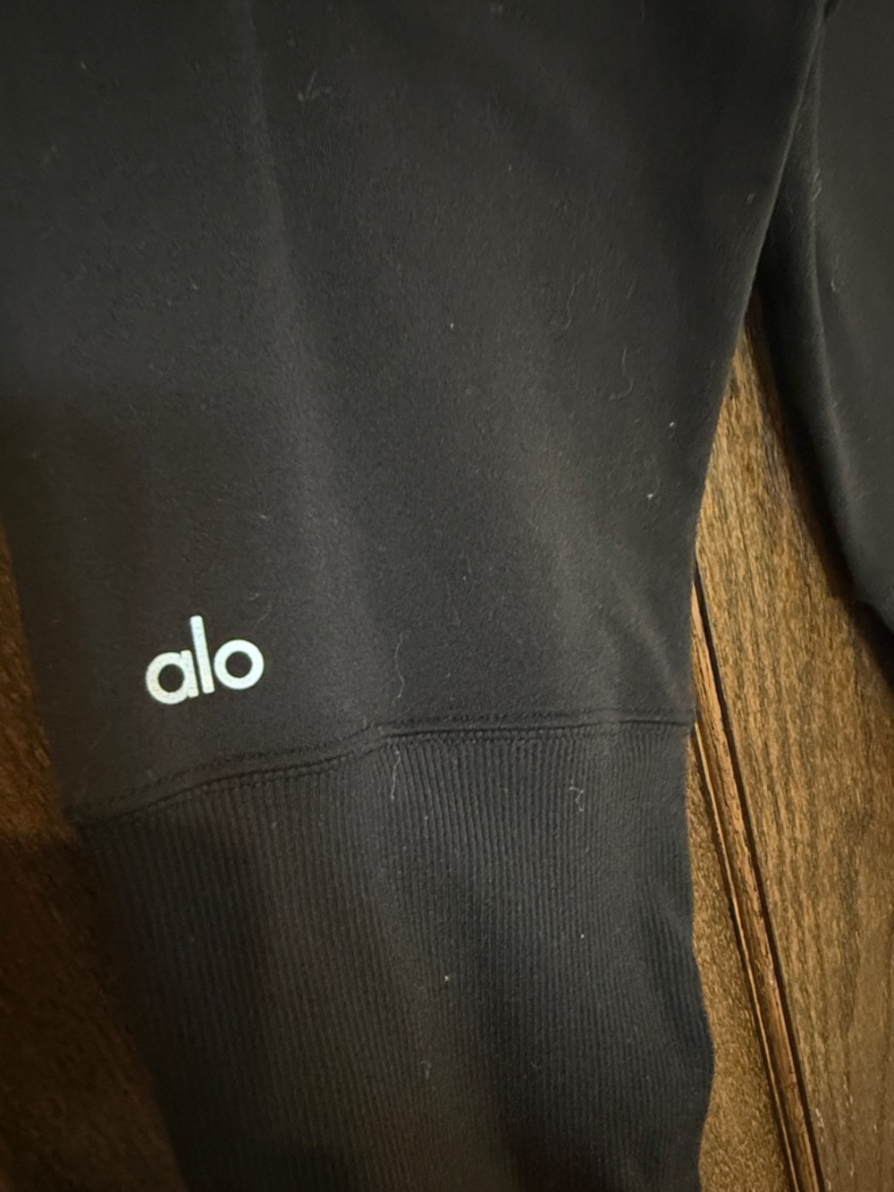 ALO Yoga Black Goddess Leggings Size Medium - Picture 2 of 7